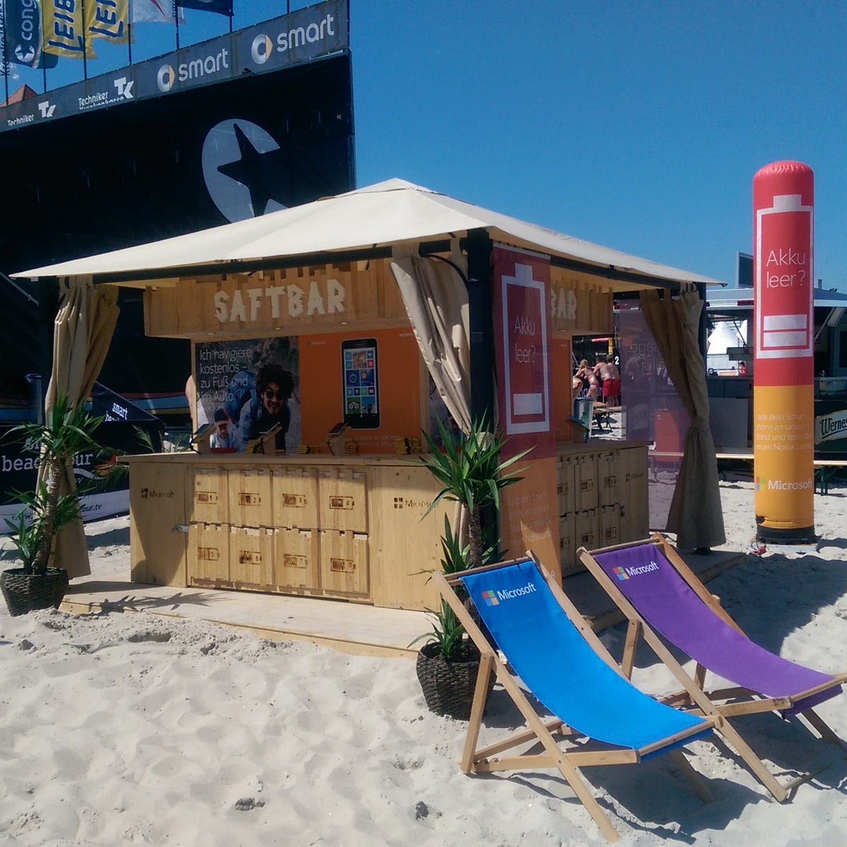 Airpillars 100% digital printing for constant blower Inflatable24.com by Inflatable24.com